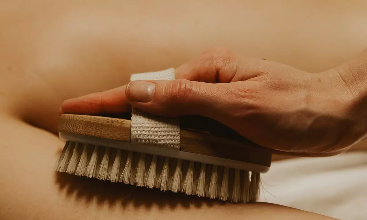90-Min Custom Therapeutic Massage with 1 Enhancement Included 