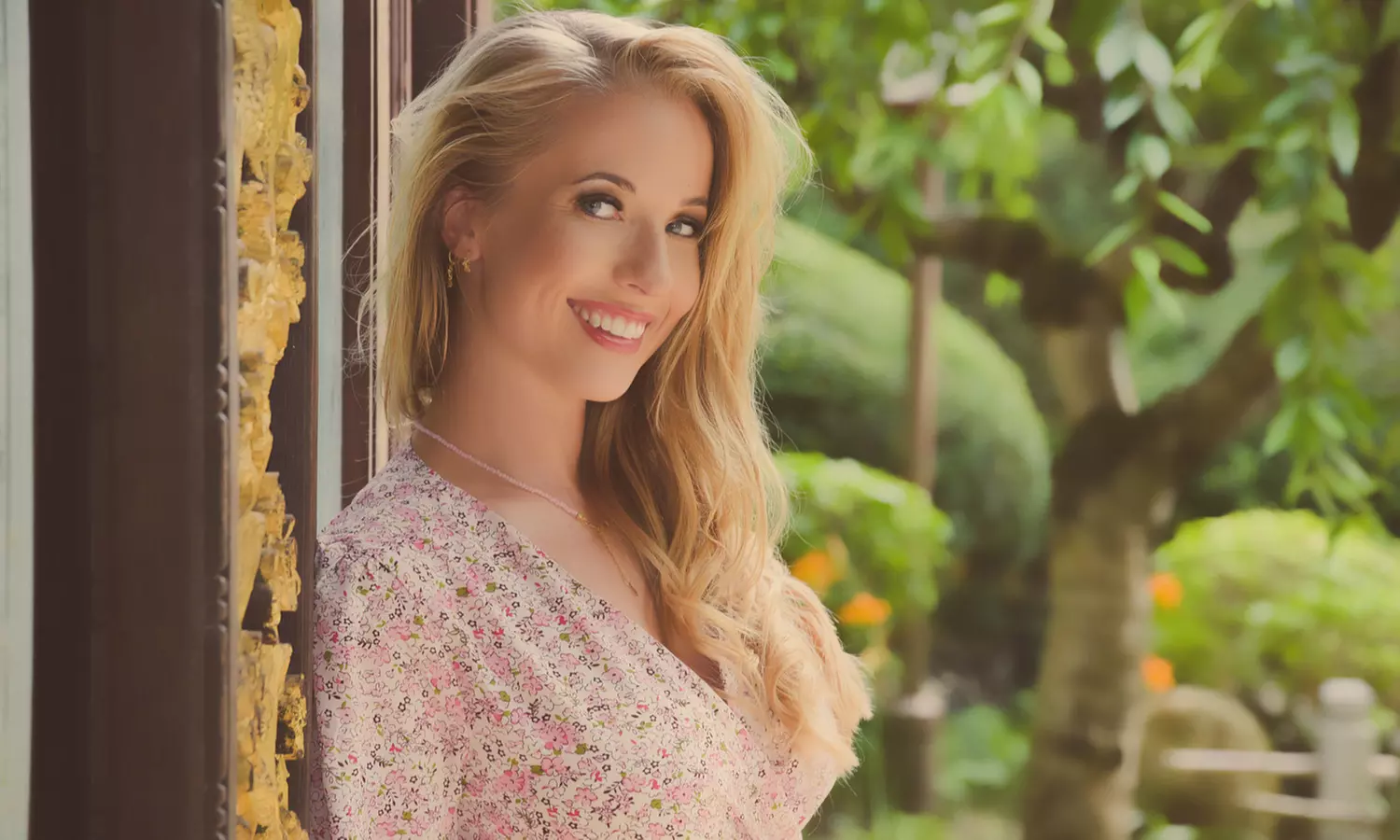 3 oder 4 Std. Fotoshooting für 1 oder 2 Personen inkl. bearbeitetes Bild bei E&A Fotografie (bis zu 87% sparen*)