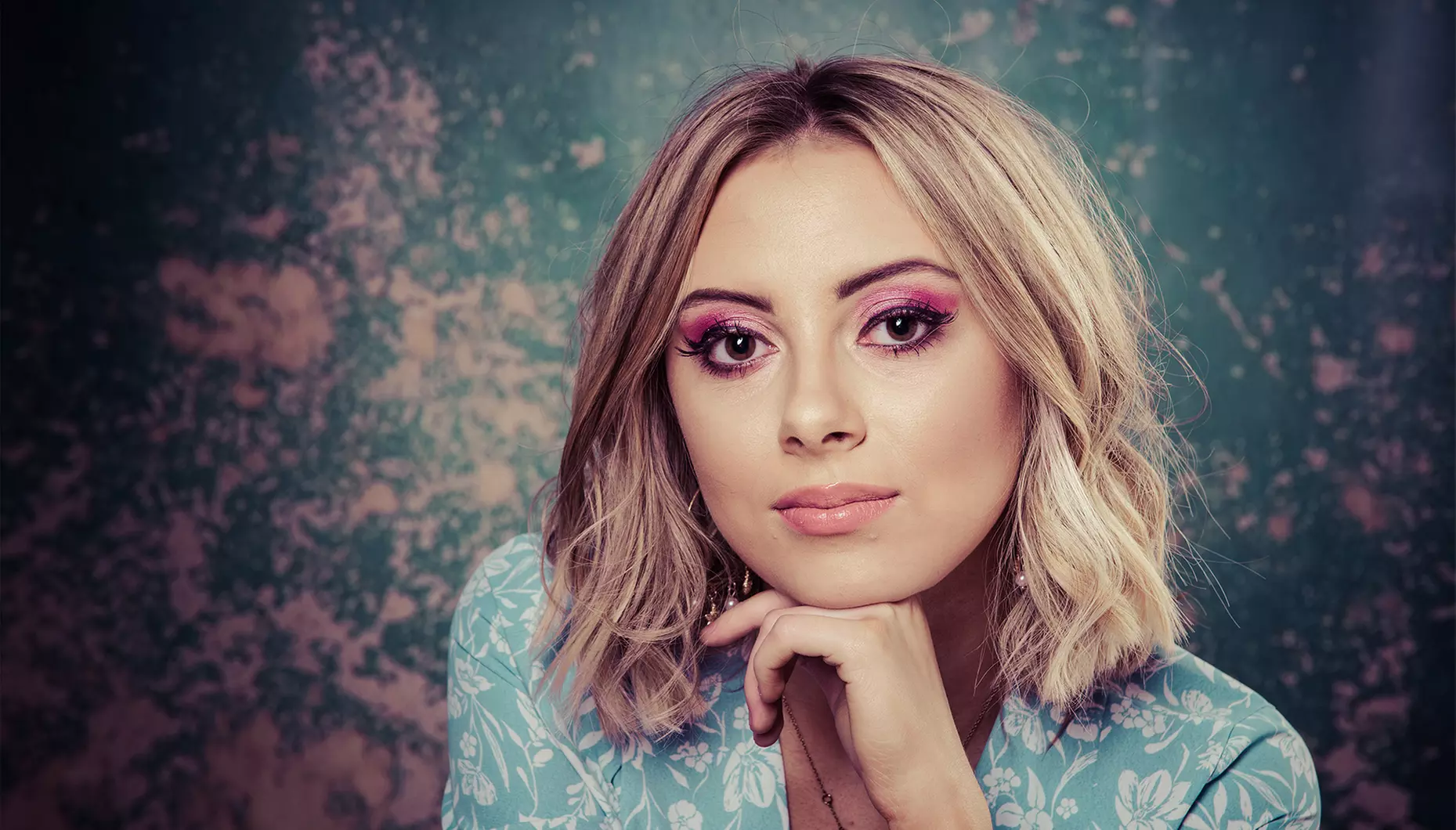 Up to 90% Off on Studio Photography at Emotion Studio