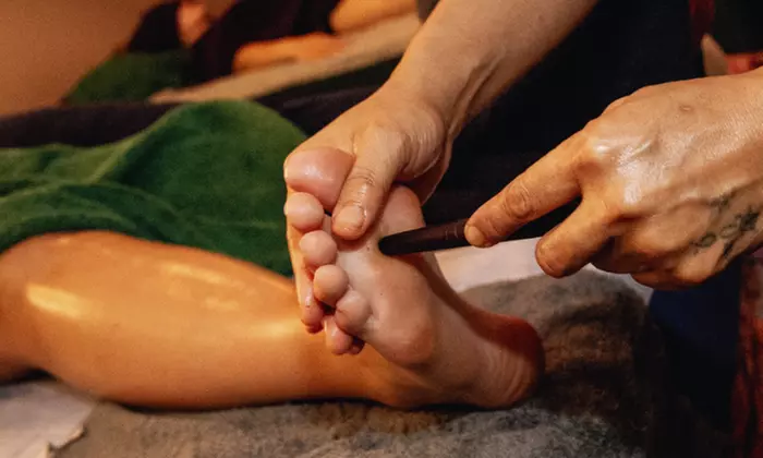 60 lub 90 minut autentycznego tajskiego masażu regenerującego