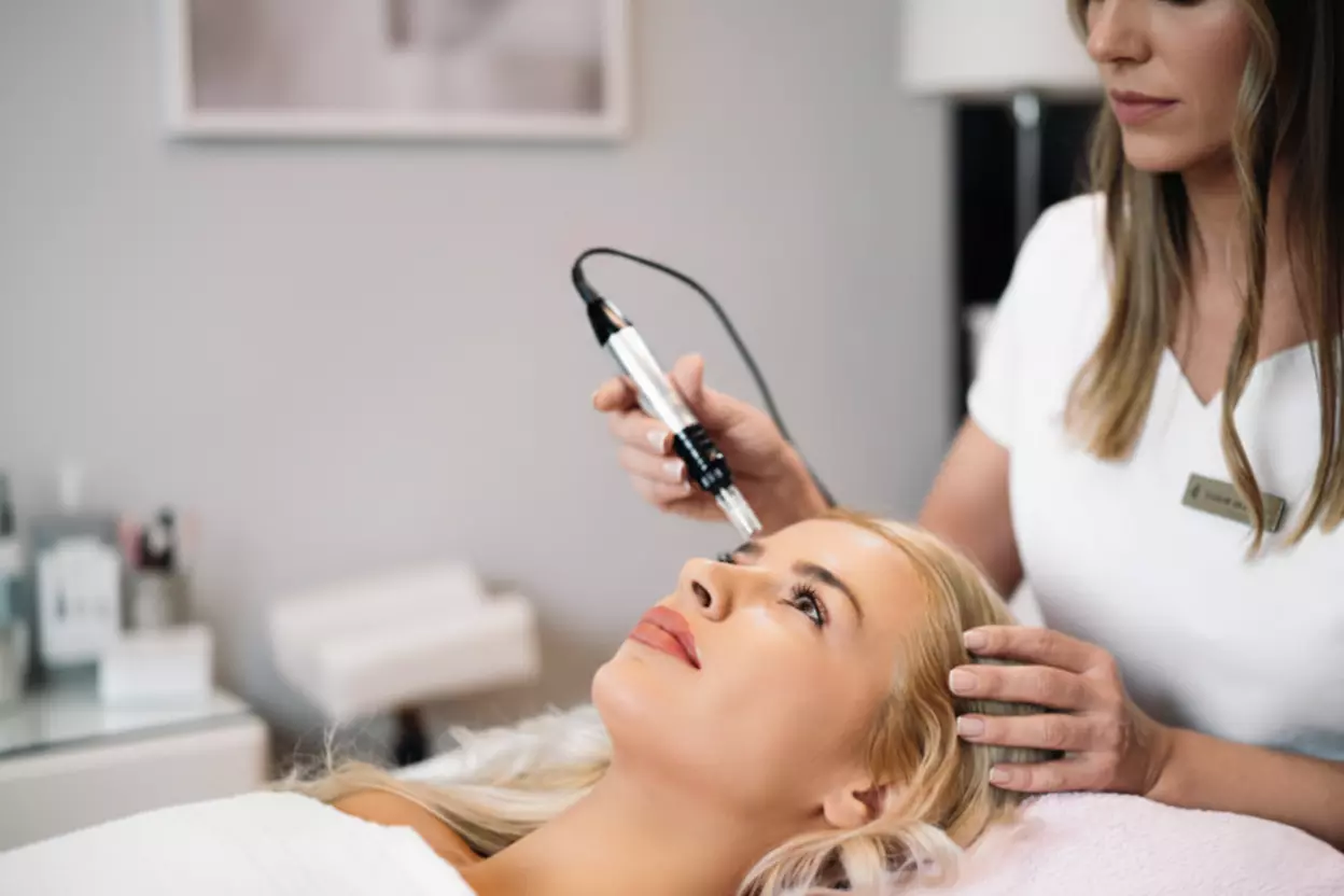Microneedling ou soin anti-âge hydratation intense avec Cocoon De Kali