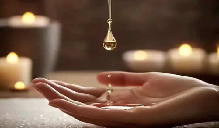 Relaxation Awaits: 60-Minute Couple Massage