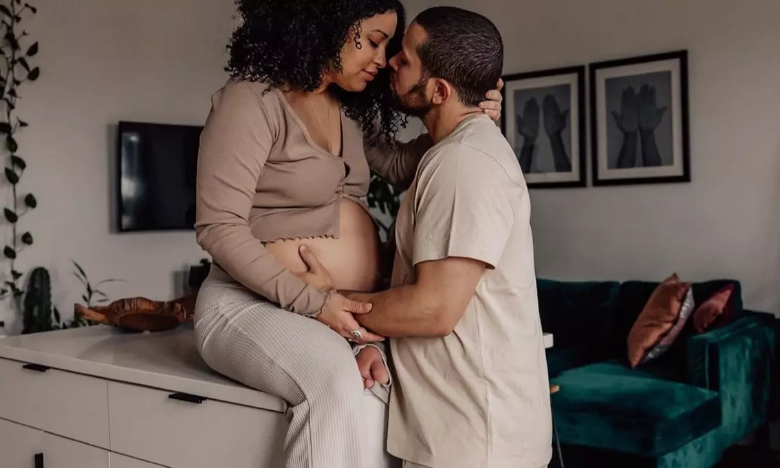 Capture Motherhood's Beauty with a Maternity Photo Shoot