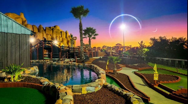 Bonanza Golf course with waterfalls and Western theming