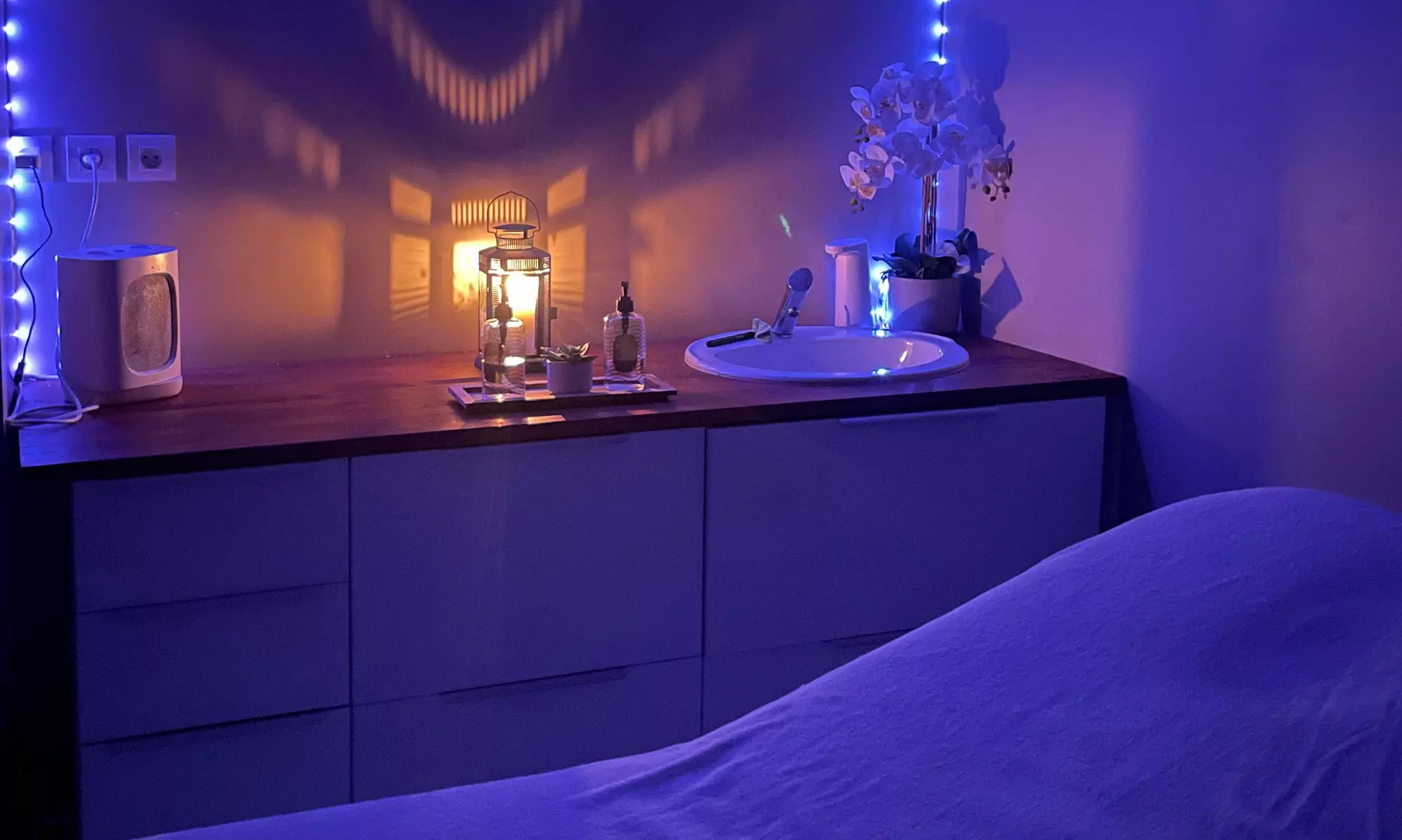 Jusqu'à 54% de remise sur Massage - Californien chez Pb Cosmetics Armentieres