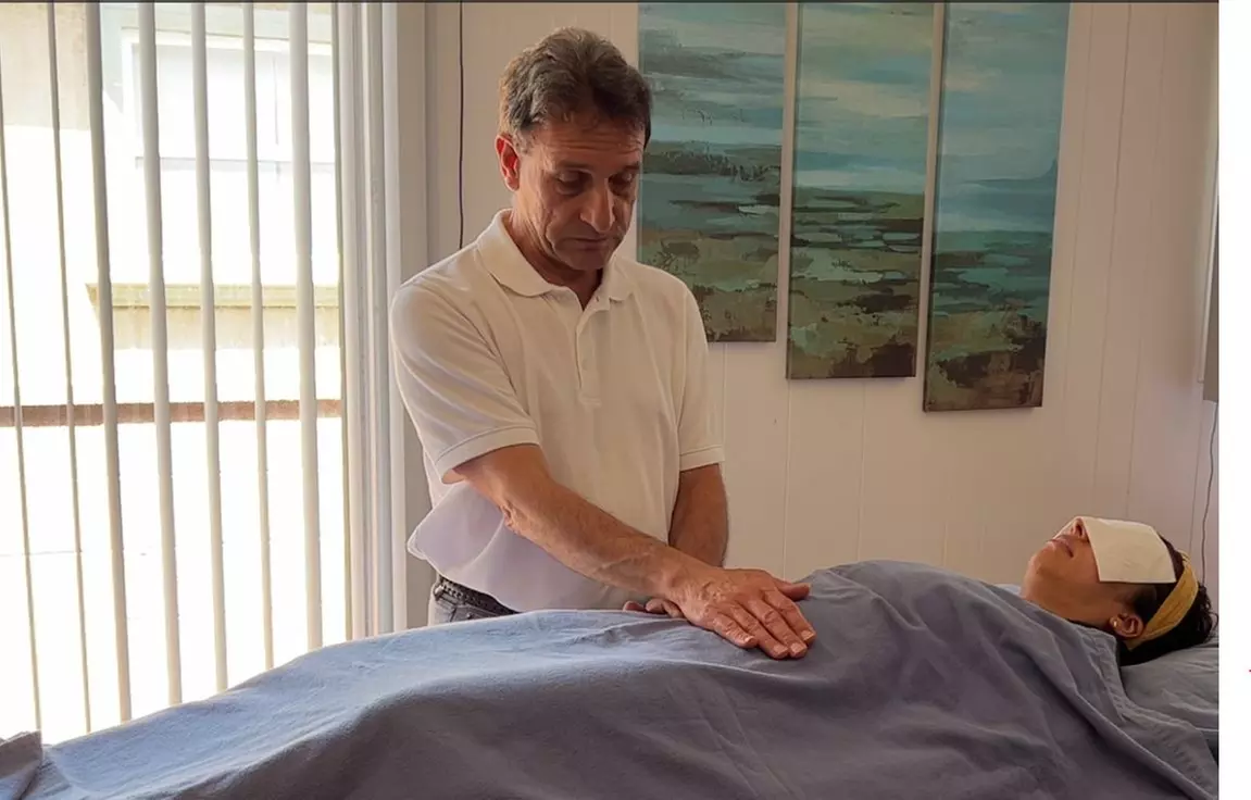 Experience the Tranquility of Reiki Healing Torrance with Tailored Sessions up to 50% Off - Primary Image