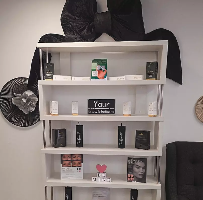 Get Collagen Facial Treatment / 1, 2, or 3 Hydrafacial Sessions