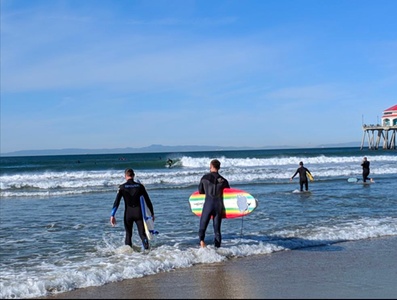 Two-Hour Group Surfing Lesson for One - Easy Surf LA
