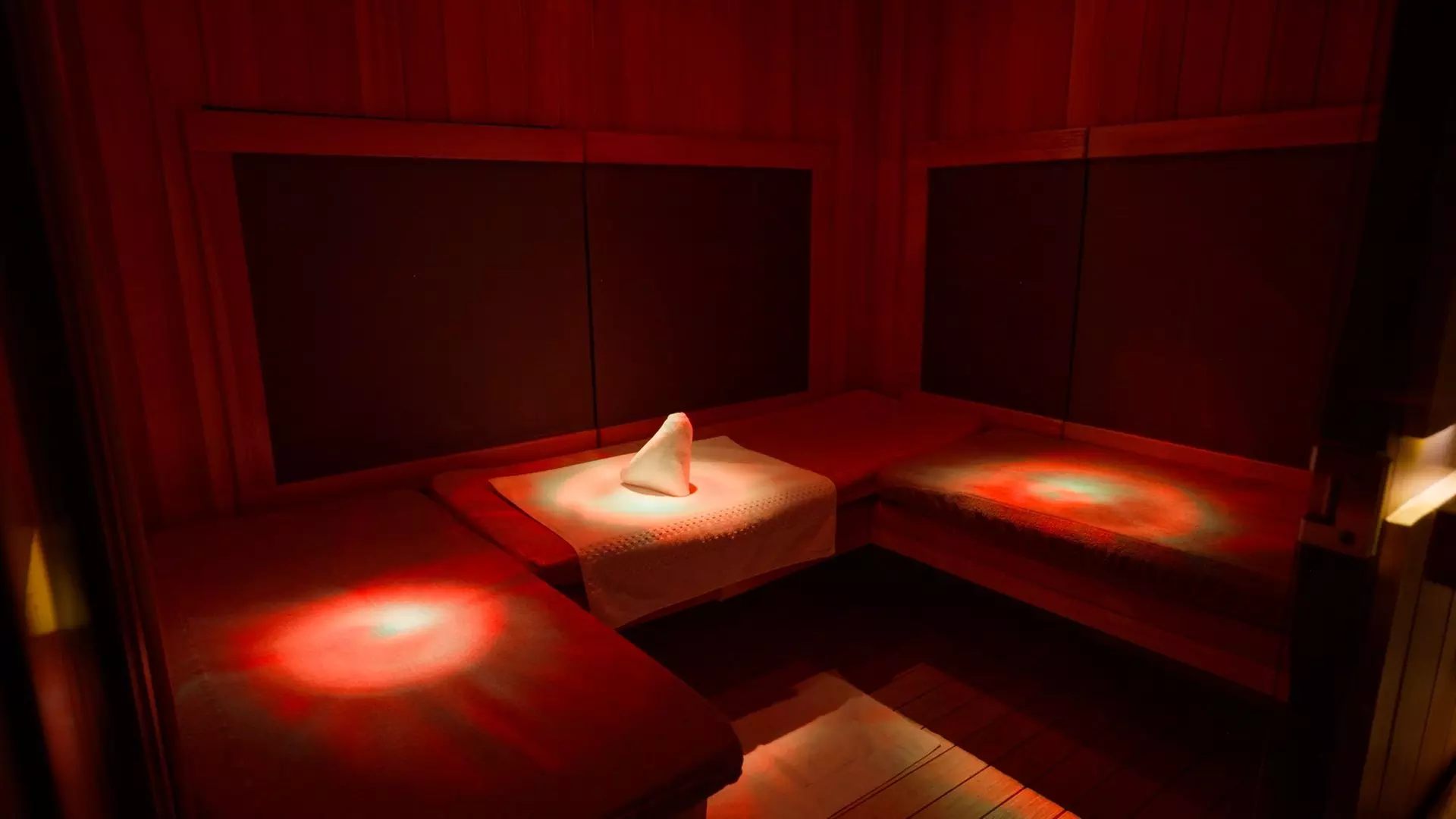 45-Minute Salt Cave Session for Groups and Individuals