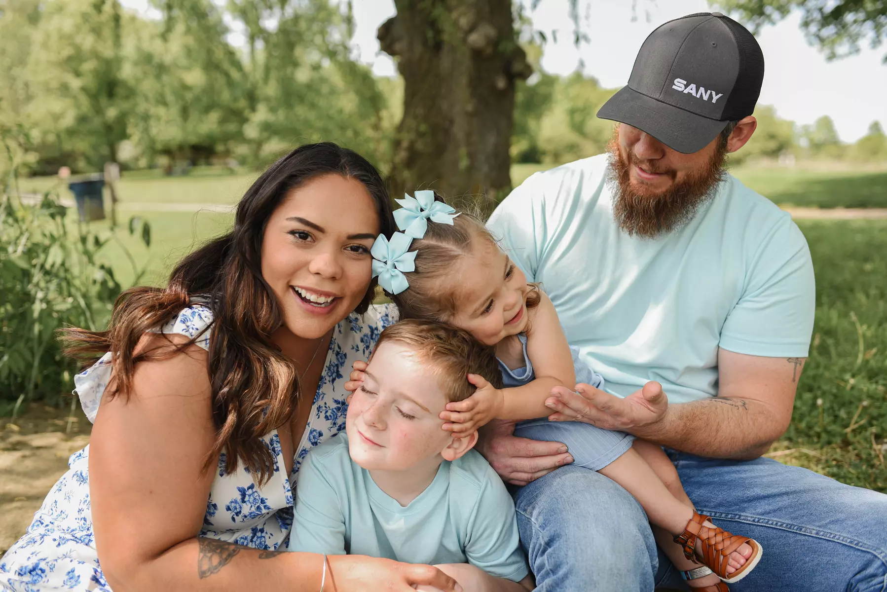 Capture Precious Moments with a 30min Outdoor Photo Shoot