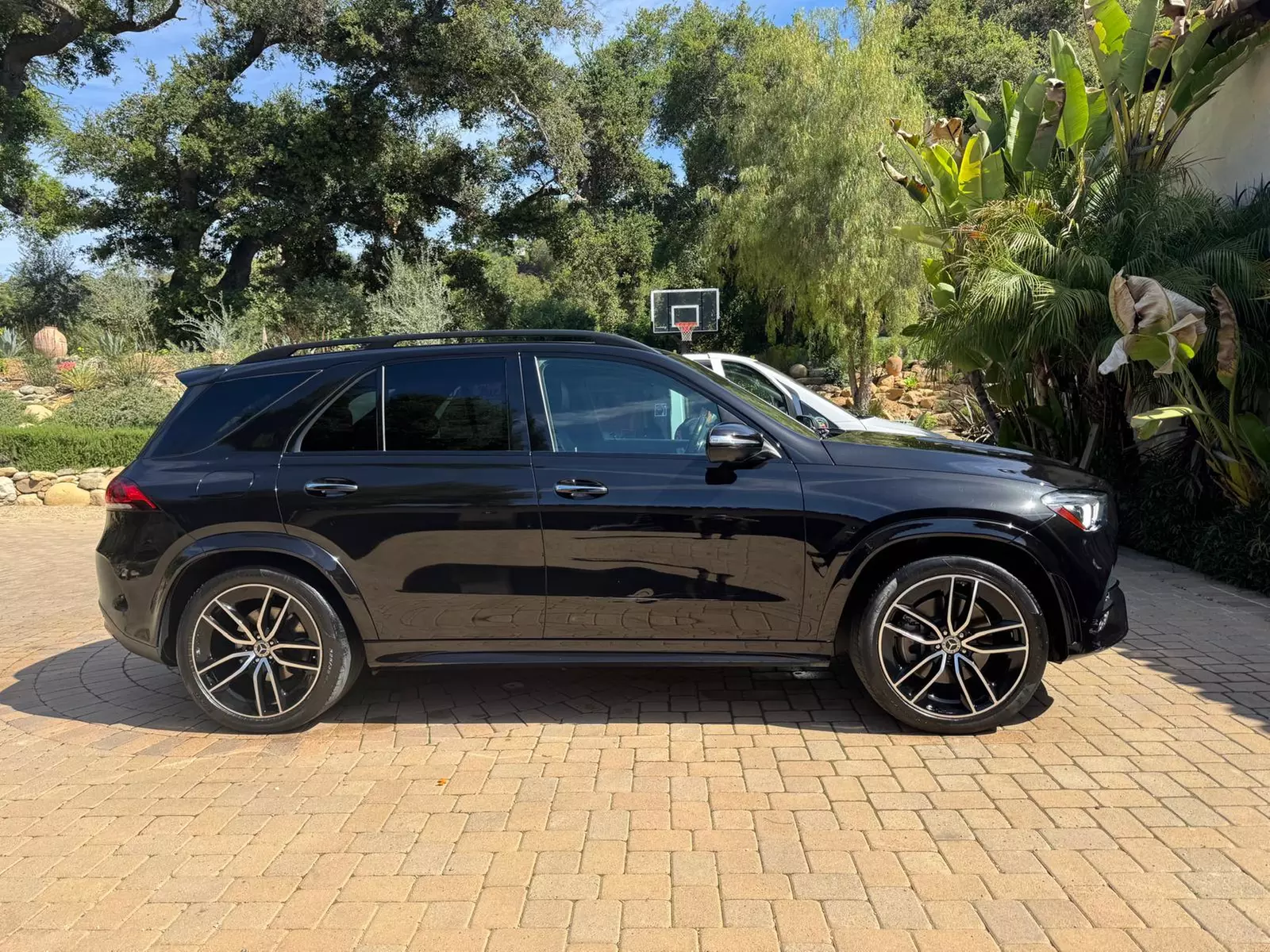 Up to 20% Off on Premium Mobile Interior Detailing at Detail Chicks