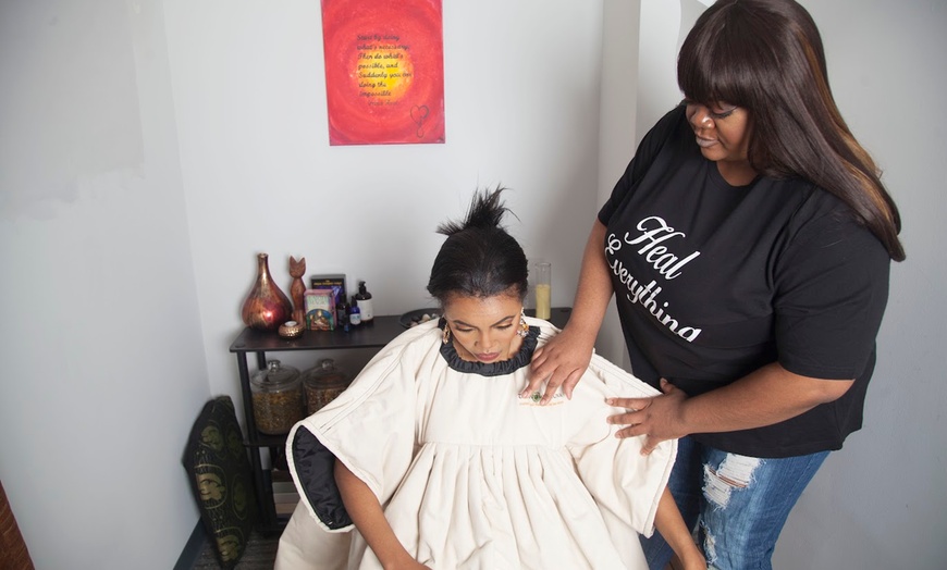 Image 3: Experience a 60-Minute V-Steam Session for Ultimate Wellness