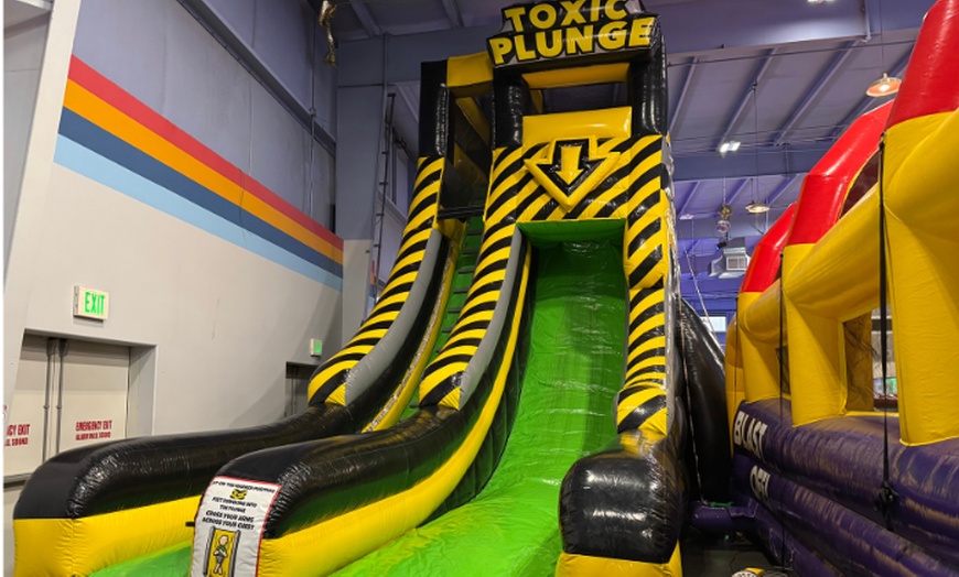 Image 7: Skating & Bouncing Deals: All-Day Rentals and more