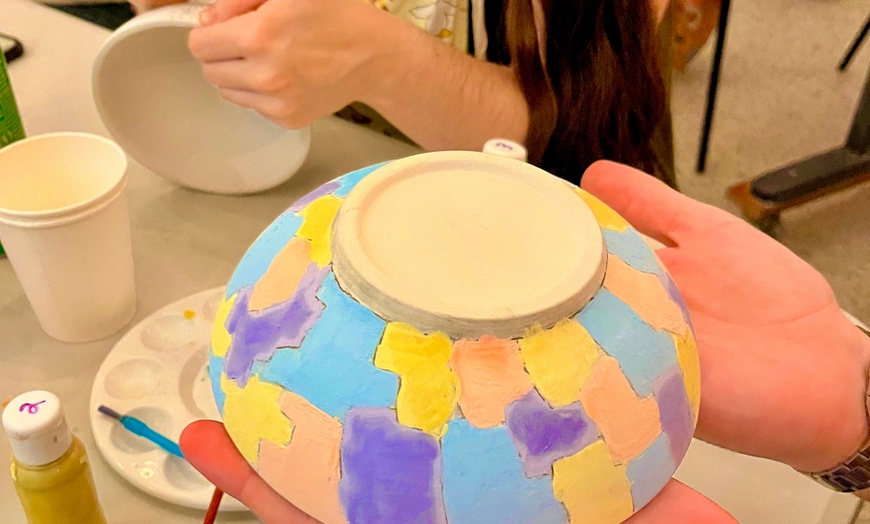 Image 2: Up to 29% Off on Pottery Lesson at Art Space G41