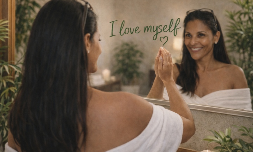 Image 3: Get Women's Full Brazilian Wax or Brazilian Wax + Underarms (Hard Wax)