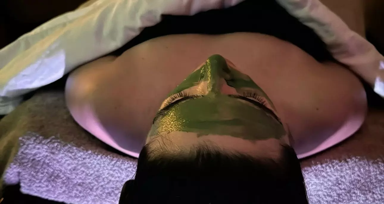Up to 34% Off on Spa / Salon Beauty Treatments at AZ Esthetics and Head Spa