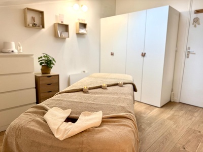 Massage de 50 min au choix ( relaxant, lomi-lomi ou balinais) - Douce Heure De Jessica