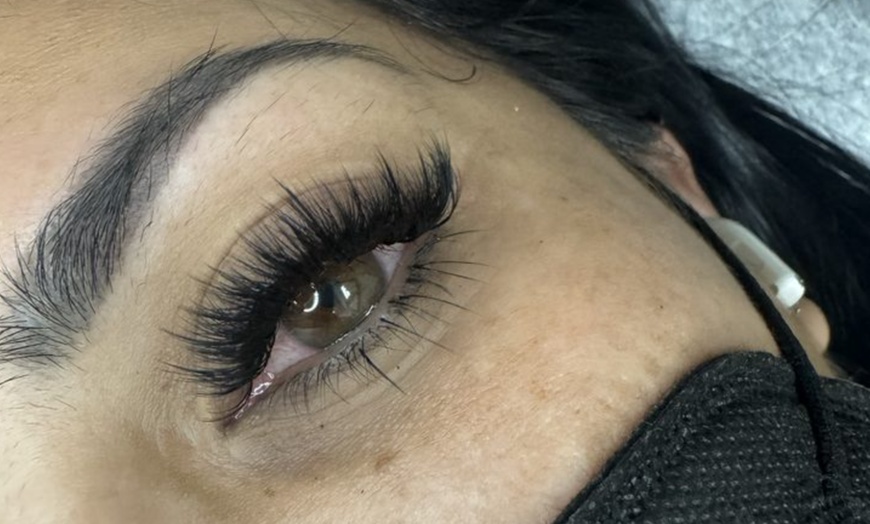 Image 2: Custom Lash Extensions & Mega Volume Styling at Eyelash by Natalie