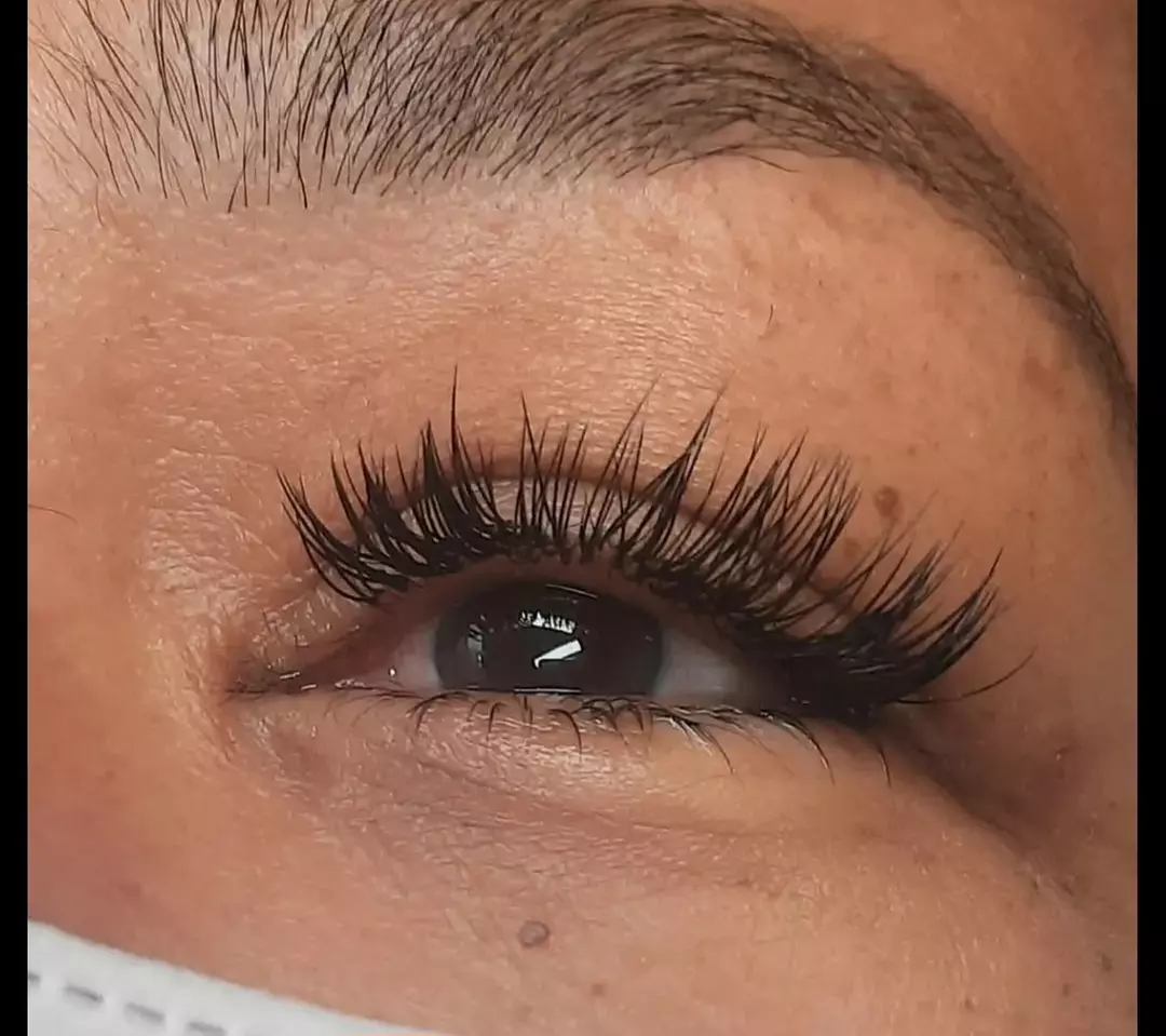 Get Volume Extension or Classic Lashes w/ 1 False Lash per Natural Lash at Hanna Jane Esthetics (Up to 47% Off) - Second Medium