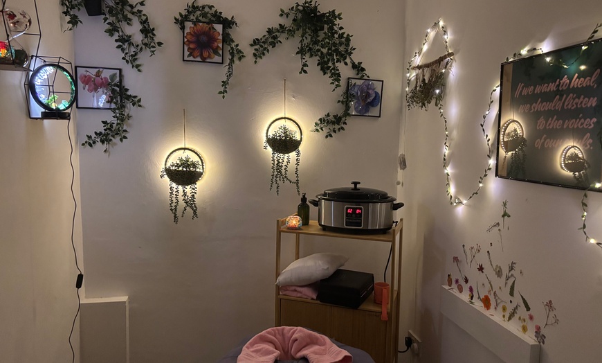 Image 3: Up to 30% Off on Massage - Aroma Oil at A.M.B.E.R.