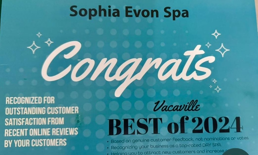 Image 4: Indulge in a 30 or 60-Min Zero Gravity Massage Chair For One or Couples For Total Relaxation (Up to 46% Off)