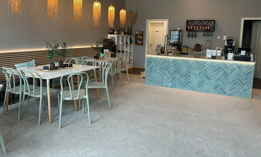 Image 1: Bis zu 50% Rabatt auf den Salzgrotte bei IN SHAPE by Dr. Anni Kollmann