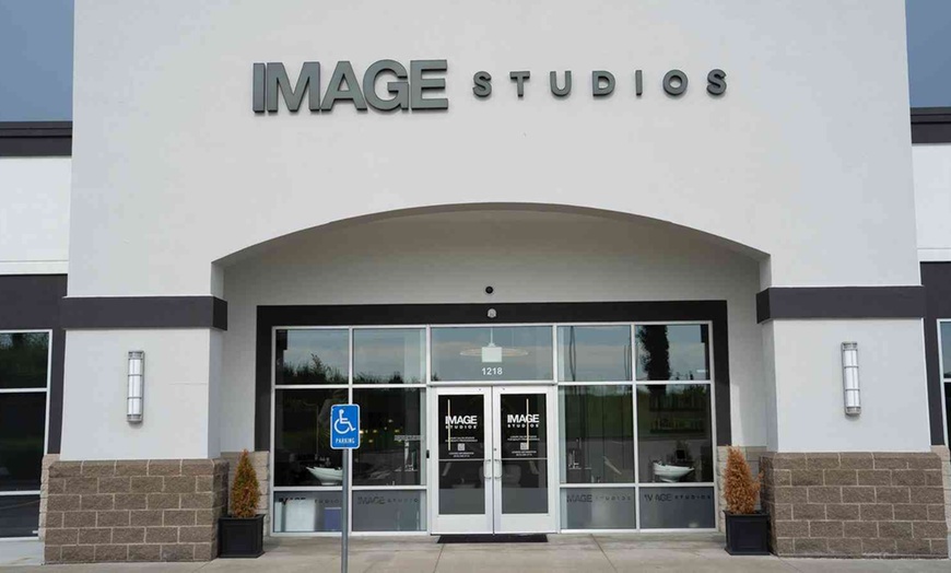 Image 2: Up to 55% Off on Swedish Massage at SOOTHE SPACE MASSAGE