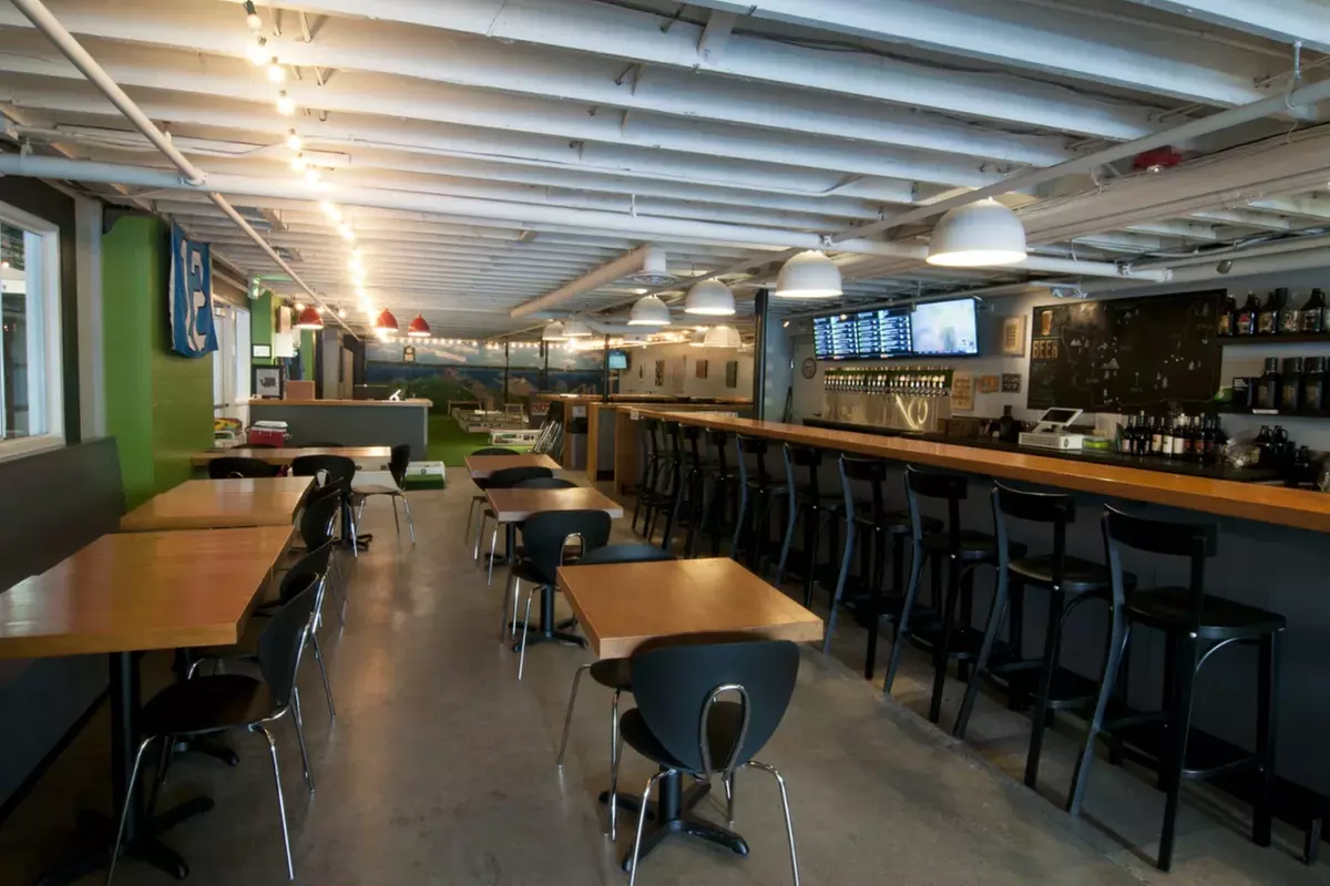 One Round of Mini Golf, Local Drinks -Kirkland, WA