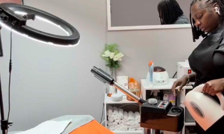 Image 4: One, Three or Five Brazilian Wax Sessions for 1 with Optional Vajacial