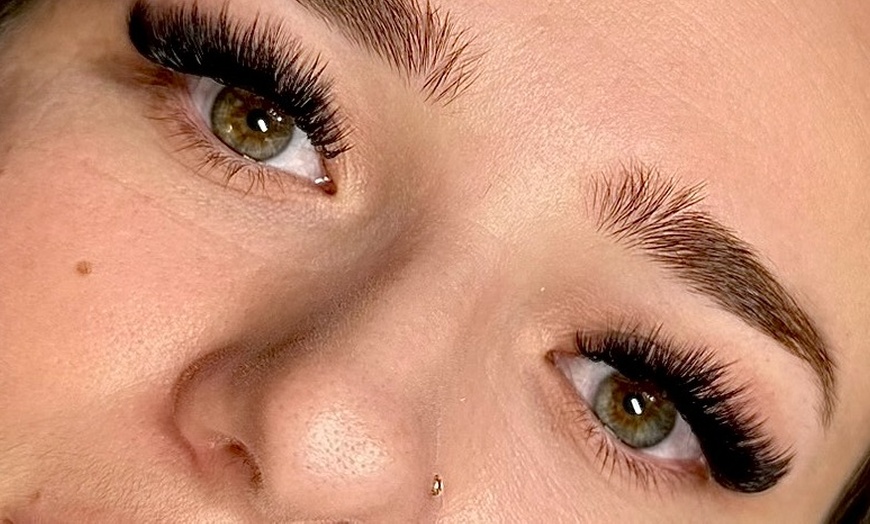 Image 3: Up to 40% Off on Eyelash Application at Brow and Beauty Ink