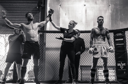 FREE GYM
Our fully equipped gym is now a FREE COMMUNITY GYM - Everyone is welcome :) - Fightcross MMA & Fitness - Adults