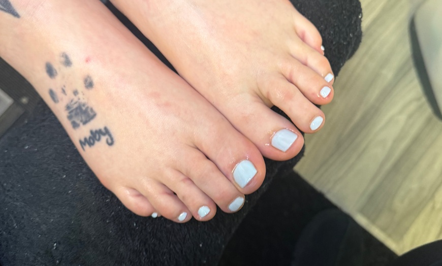 Image 4: Pamper Your Feet: Regular or Gel Pedicure
