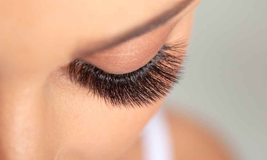 Image 2: Up to 52% Off on Eyelash Extensions at Lash Beauty NY
