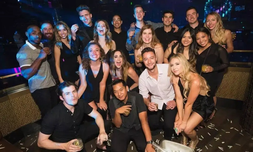 Image 4: Weekend Bar Crawls in Gaslamp District