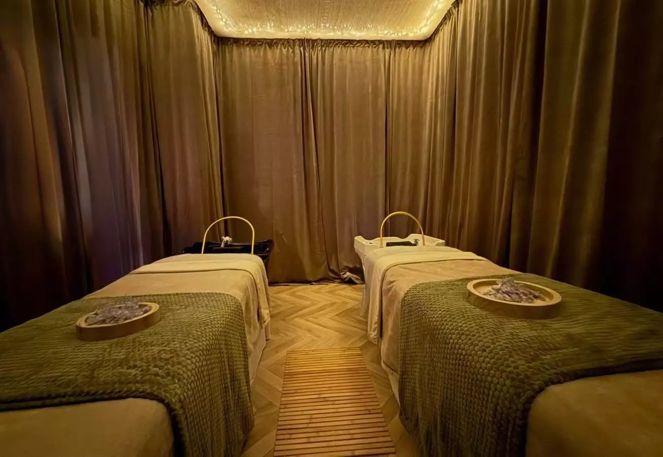Unwind with a SPA DAY - 1 or 2 Guests Including 1 x 40-min Treatment