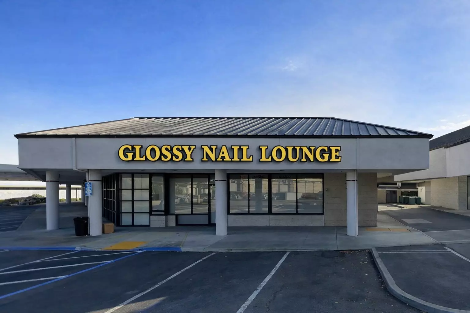 Get Glossy Nail Lounge's New Set Gel-X Extension or Dual Form Gel Extension (Up to 21% Off)