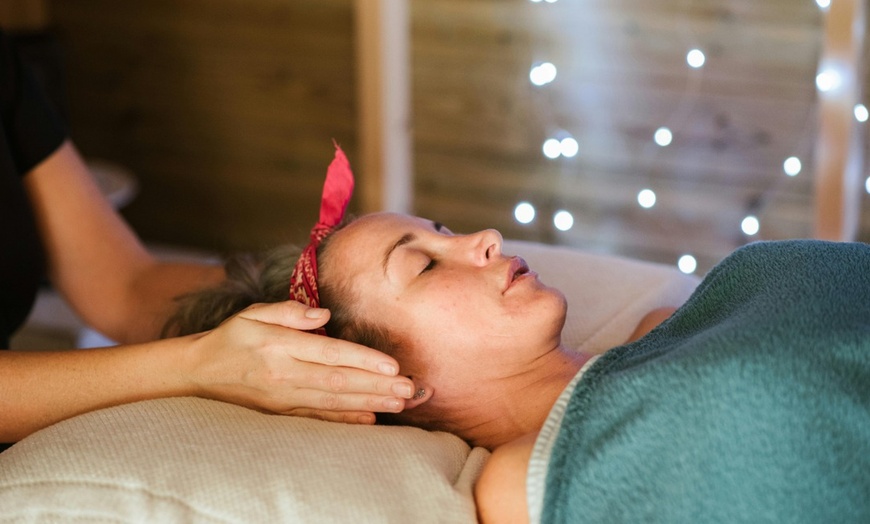 Image 3: Unlock Healing: Reiki, Crystal Chakra Healing or Head Massage