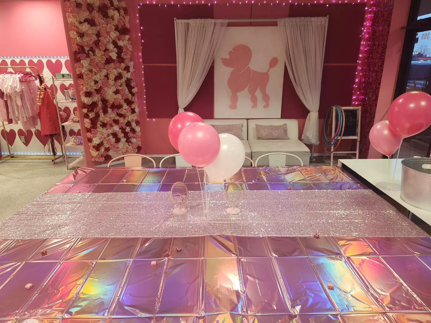 Kid-focused Spa: Mini Glam, Craft & Color and Swiftie Sparkle Party