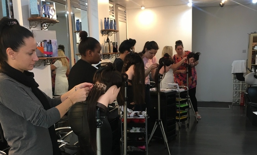 Image 4: Master in Hair Extension Class with 5 Methods for a New Career Path