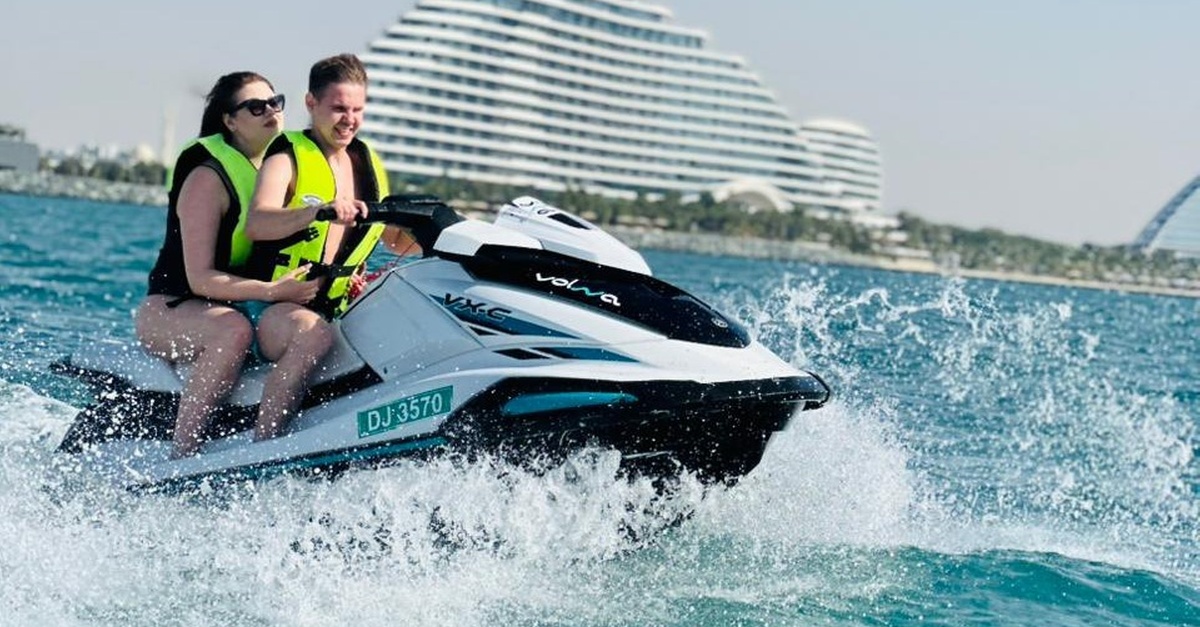 Ride The Waves With 30 Or 60-minute Jet Ski Or For Two People Ride The Waves With 30 Or 60-minute Jet Ski Or For Two People