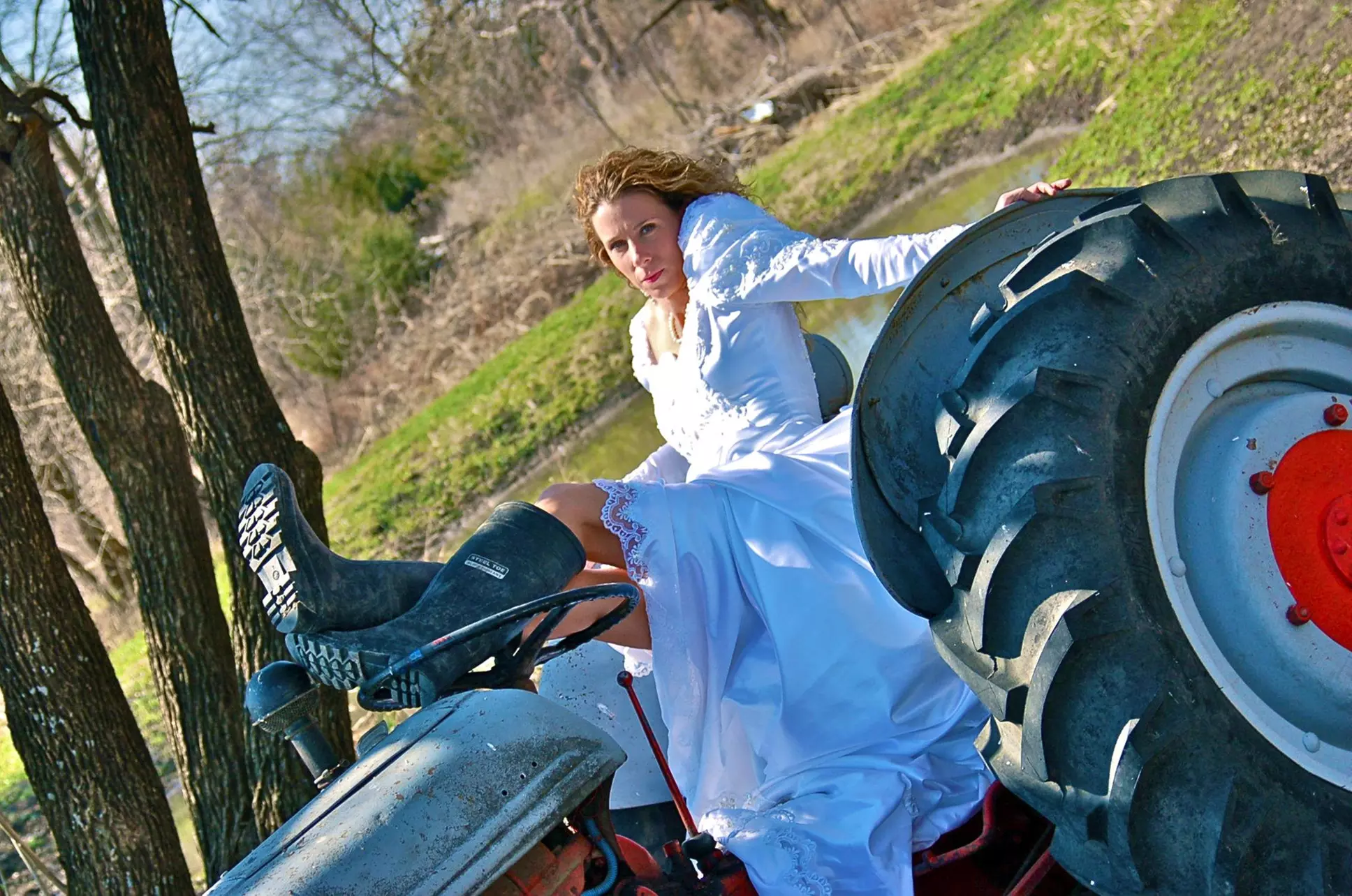Book your 30 or 60-minute photoshoot with Shine  Photography!