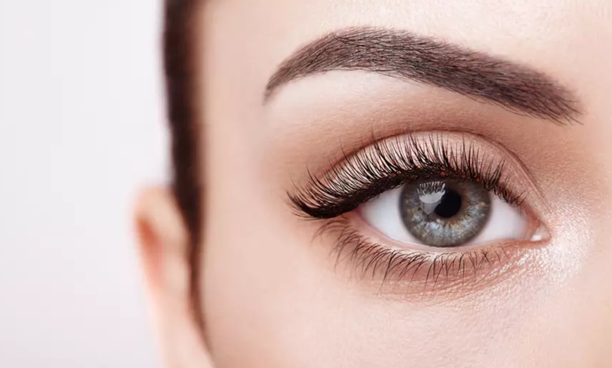 Image 1: Jusqu'à 30% de remise sur Extensions des cils chez Armibeauty