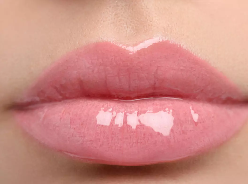 Achieve Plump Lips with Hydragloss Lip and Lip Enhancement Treatment at Snatched by Nat (Up to 45% Off) - Primary Image