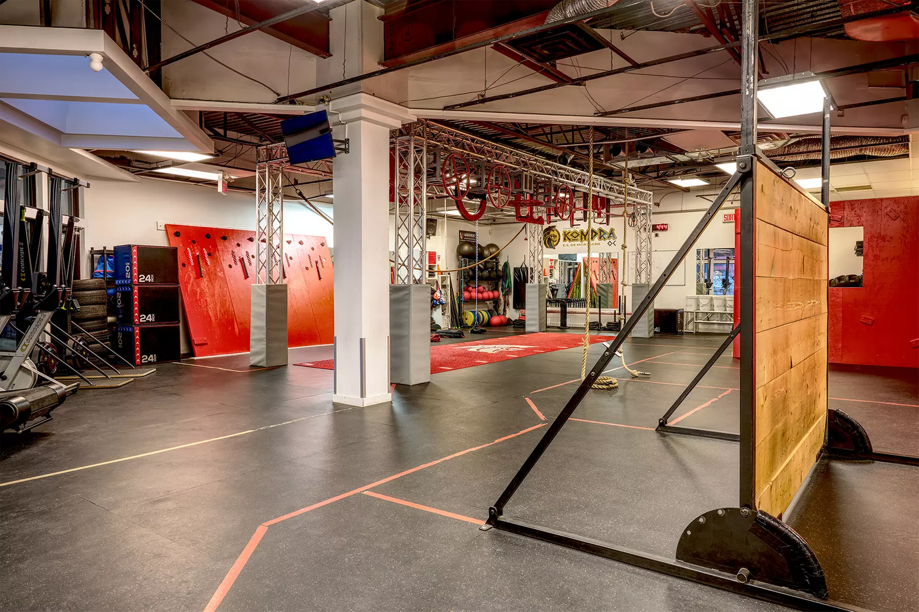 10 to 5 bootcamp or hybrid workouts