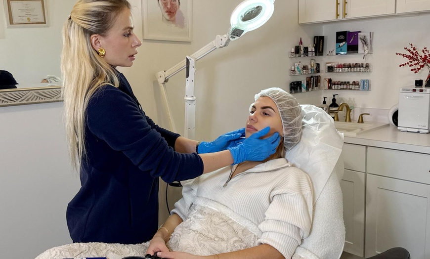 Image 7: 20, 40, or 60 Units of Botox Injections for Smoother, Refreshed Skin