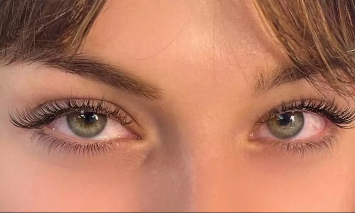 Up to 30% Off on Eyelash Extensions at Laura’s lash bar