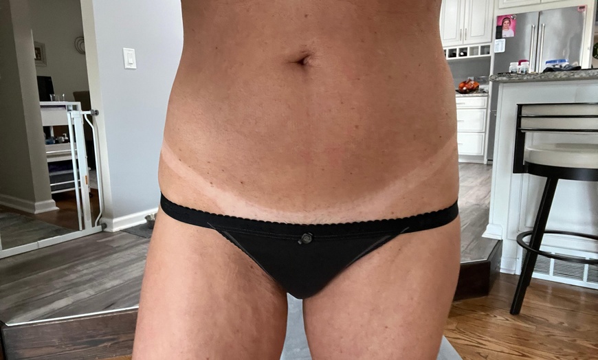 Image 2: Flawless Spray Tan & $50 Gift Card for Versatile Beauty Services
