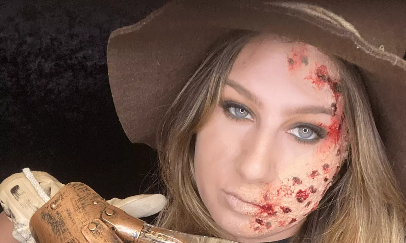 Get Special or Two FX Full Face Makeup Applications