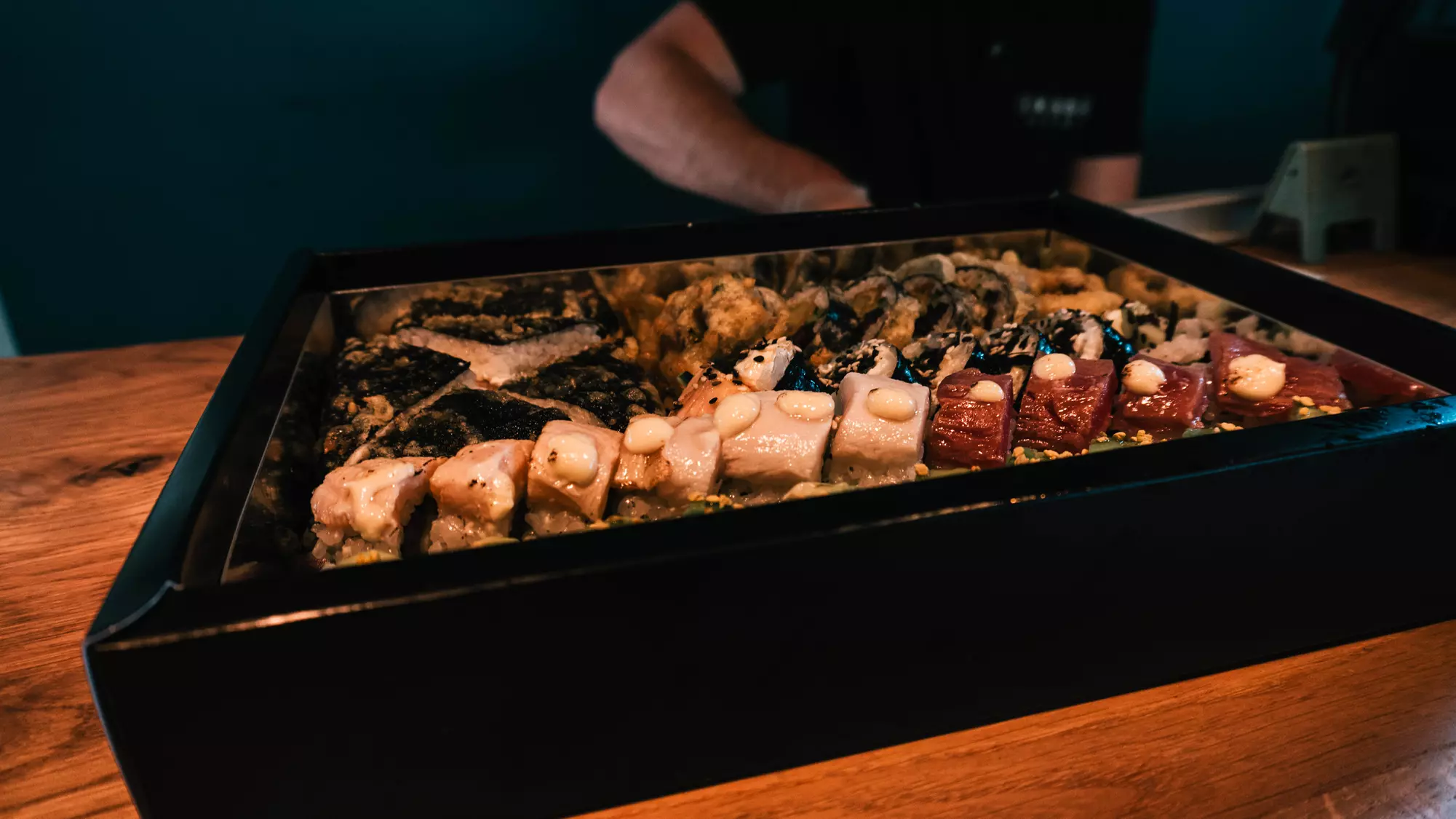 Catering sushi na twoją imprezę: 300-1000 sztuk od Ikeda Sushi