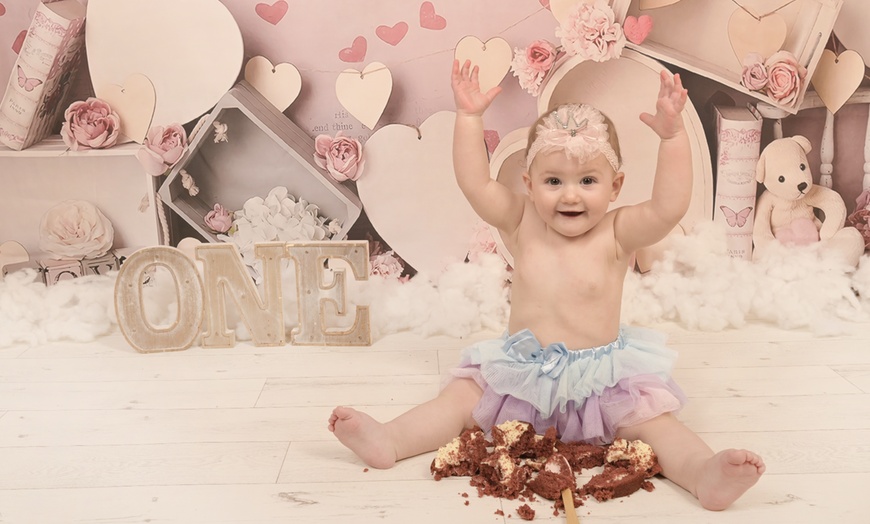Image 8: Up to 90% Off on Studio Photography at In The Picture 2